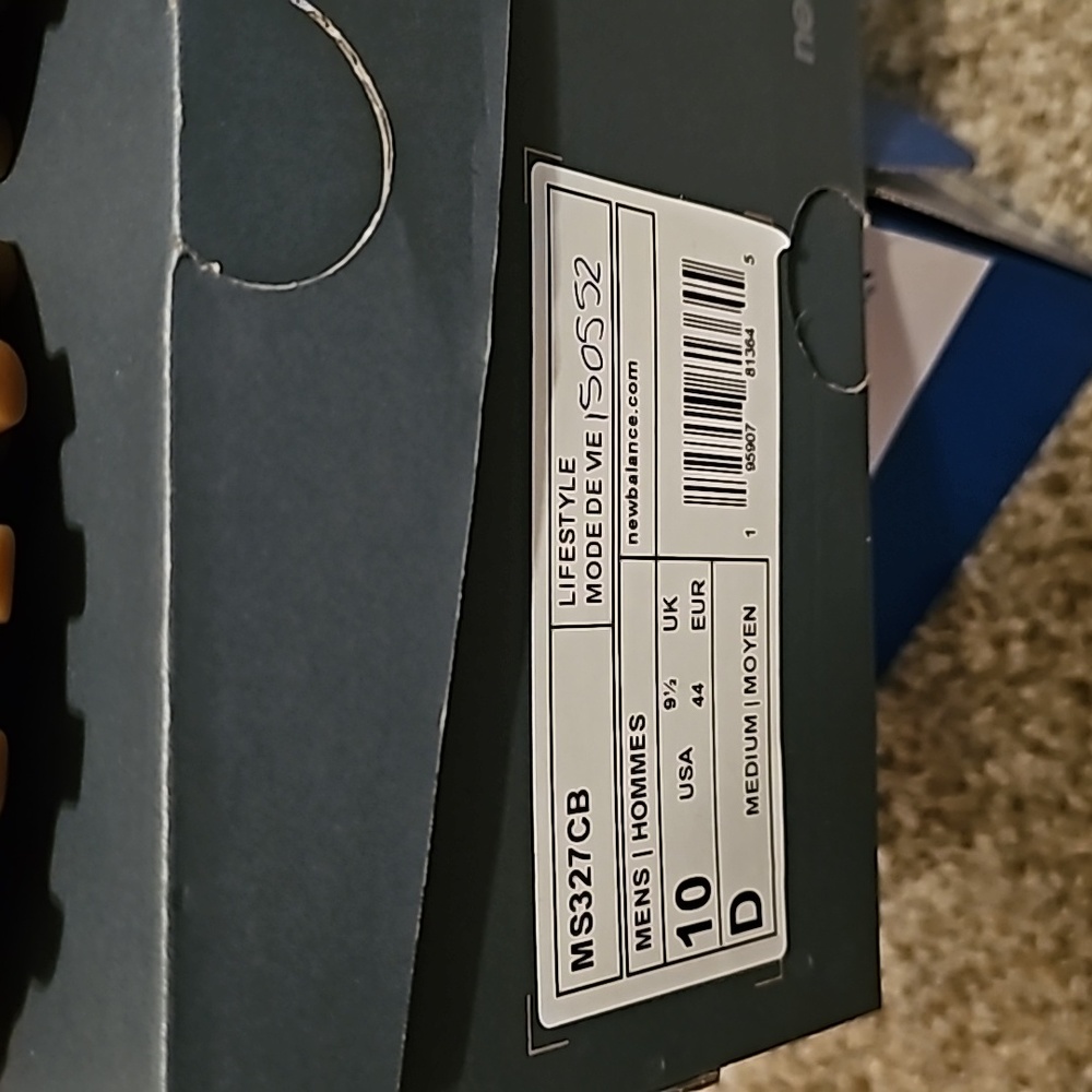 Mens Size 10 New Balance Multi Colored Sneakers